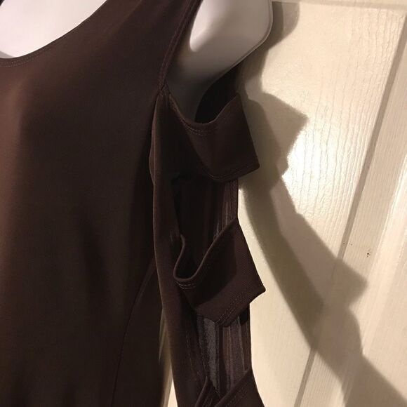 Lovely NWT Dress with Arm Cut Outs!! - Picture 2 of 4